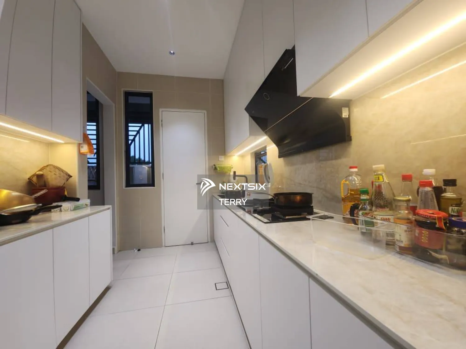 Semi-detached House For Sale in Johor Bahru Johor - Image 7