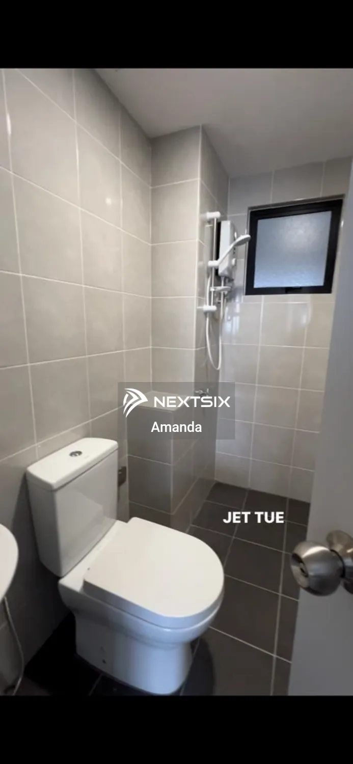 Serviced Residence For Rent in Setia Alam Selangor - Image 6