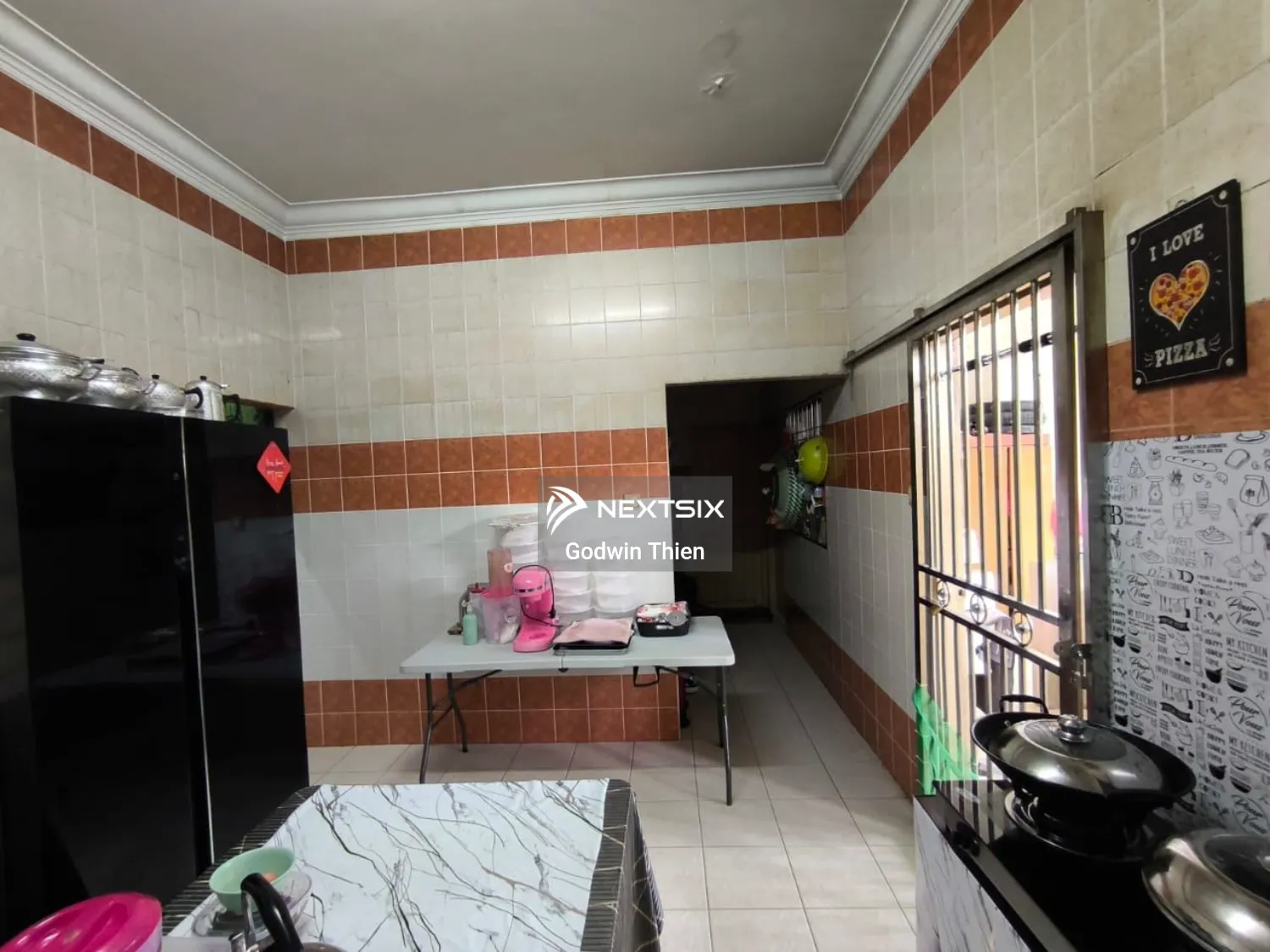 1-sty Terrace/Link House For Sale in Kuching Sarawak - Image 8