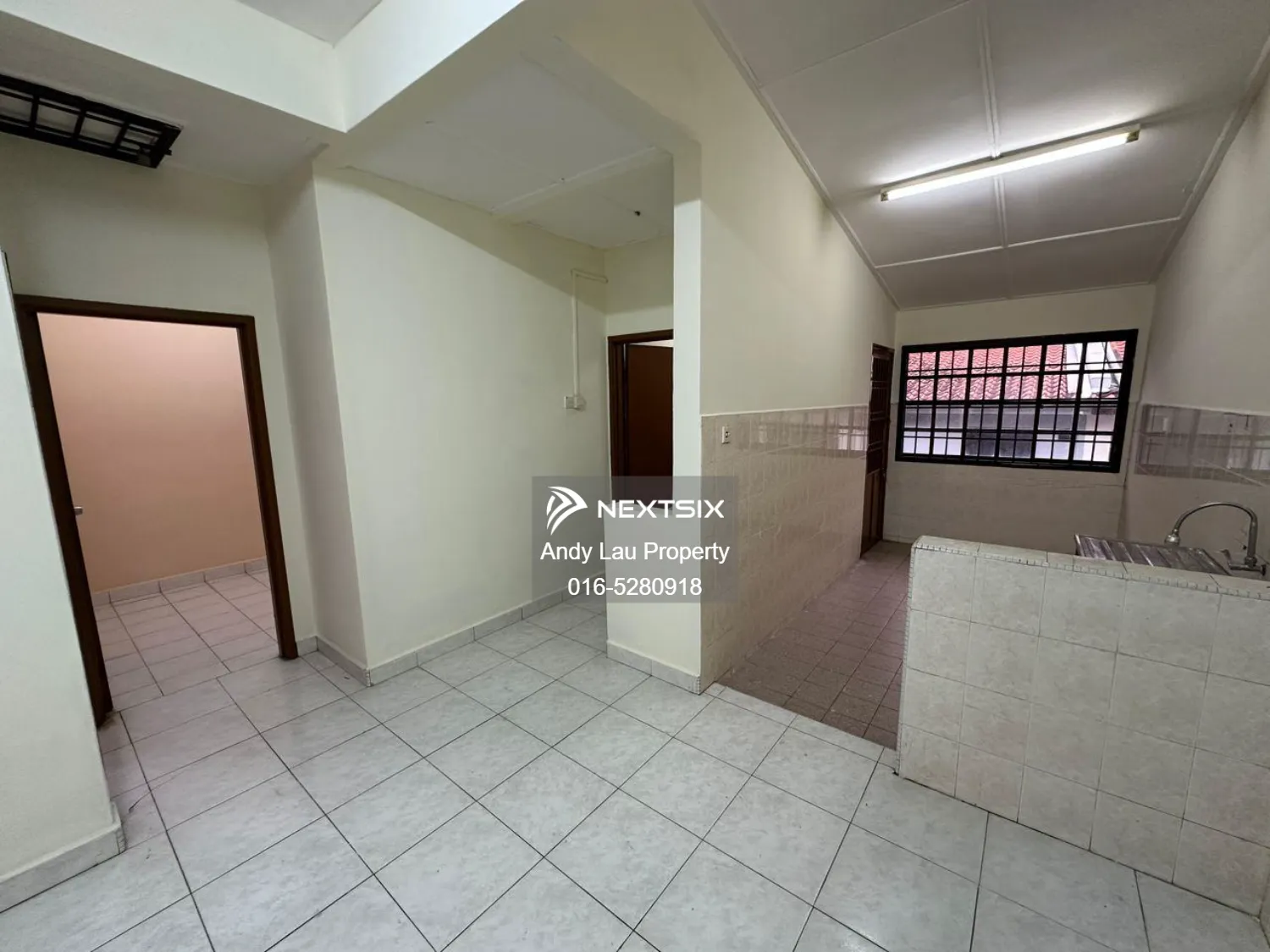 1.5-sty Terrace/Link House For Sale in Ulu Tiram Johor - Image 5