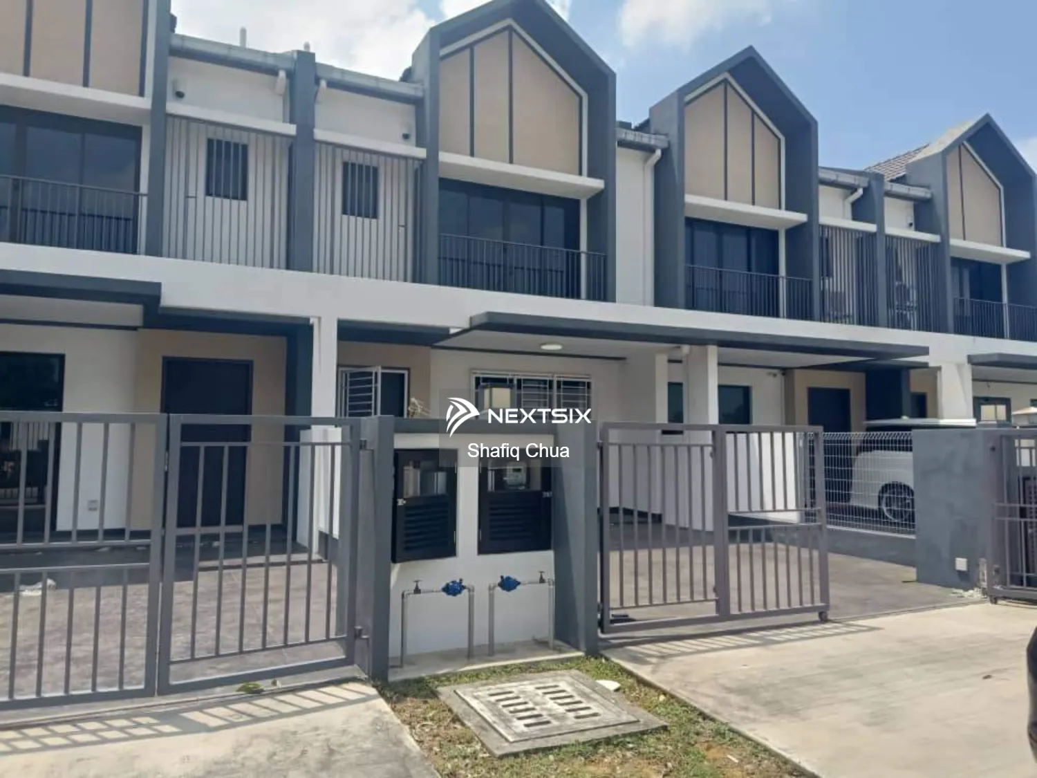 2-sty Terrace/Link House For Sale in Klang Selangor - Image 2