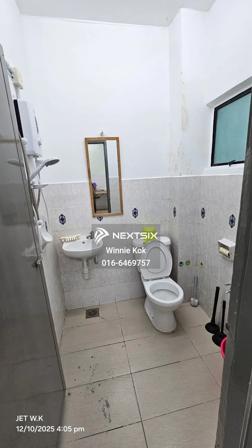 2-sty Terrace/Link House For Rent in Bandar Bukit Tinggi Selangor - Image 10