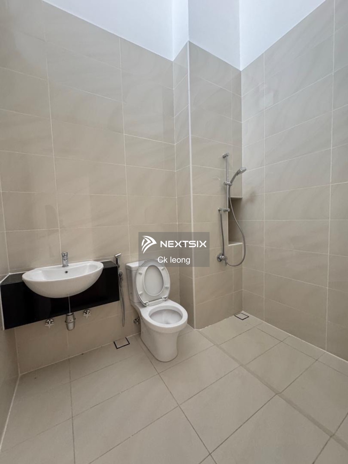 Cluster House For Sale in Setia Indah Johor - Image 13