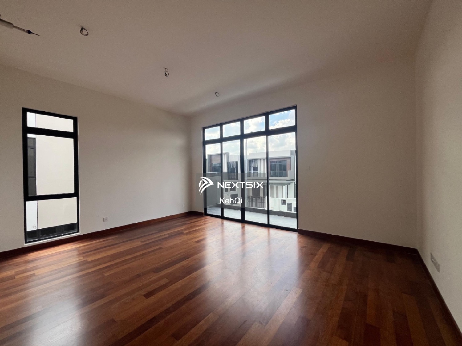 Semi-detached House For Sale in Skudai Johor - Image 5