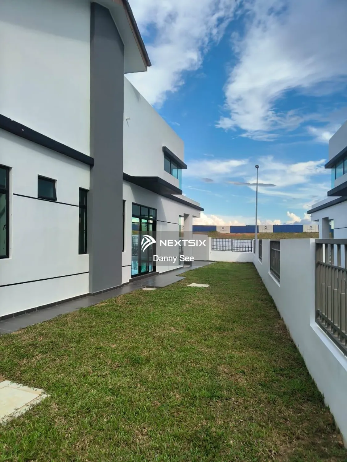 Semi-detached House For Sale in Kulai Johor - Image 2