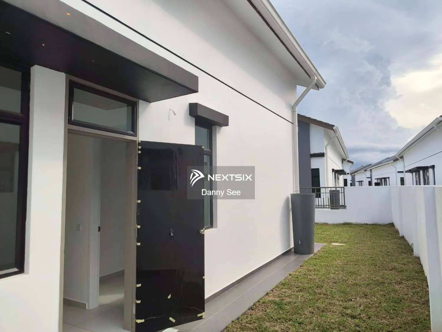 Semi-detached House For Sale in Kulai Johor - Image 4