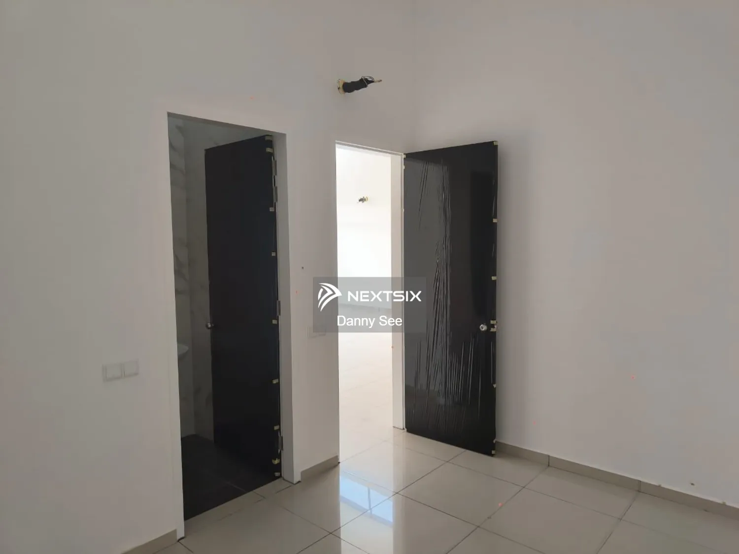 Semi-detached House For Sale in Kulai Johor - Image 9
