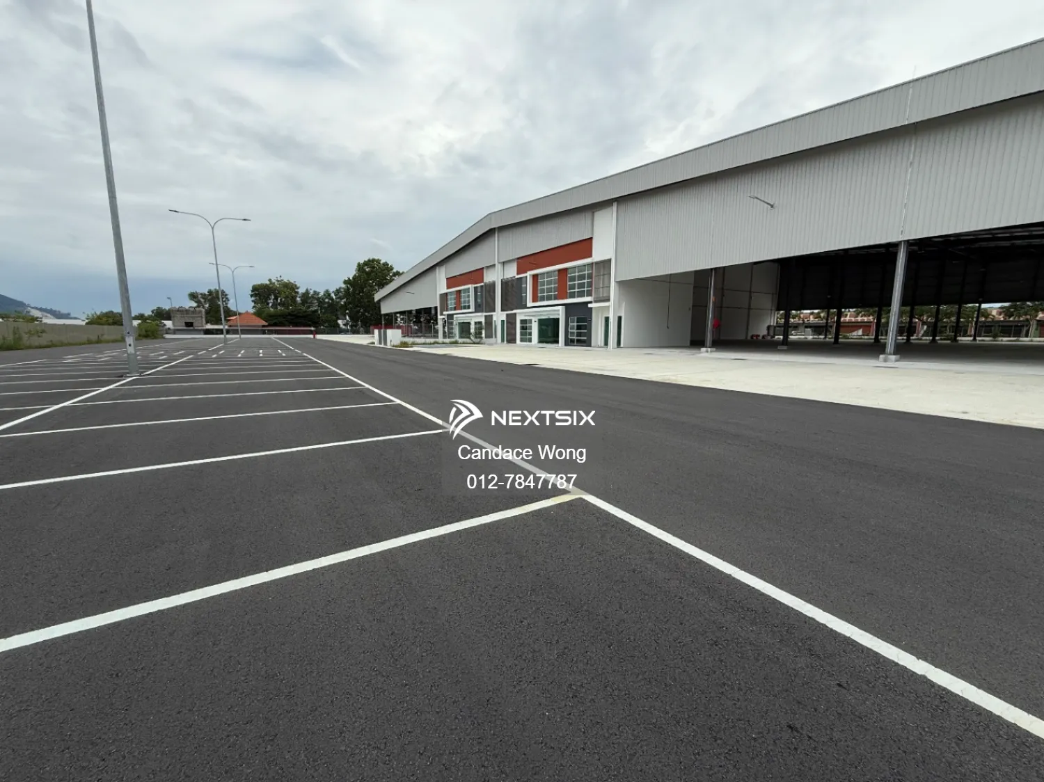 Commercial Semi-D For Rent in Nilai Negeri Sembilan