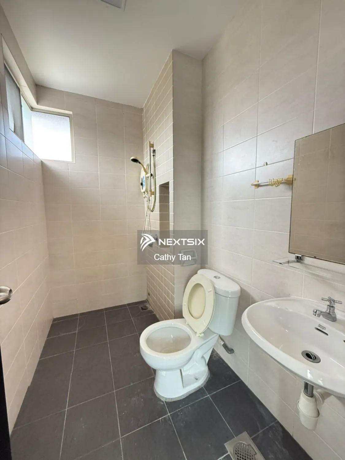 Semi-detached House For Sale in Horizon Hills Johor - Image 11