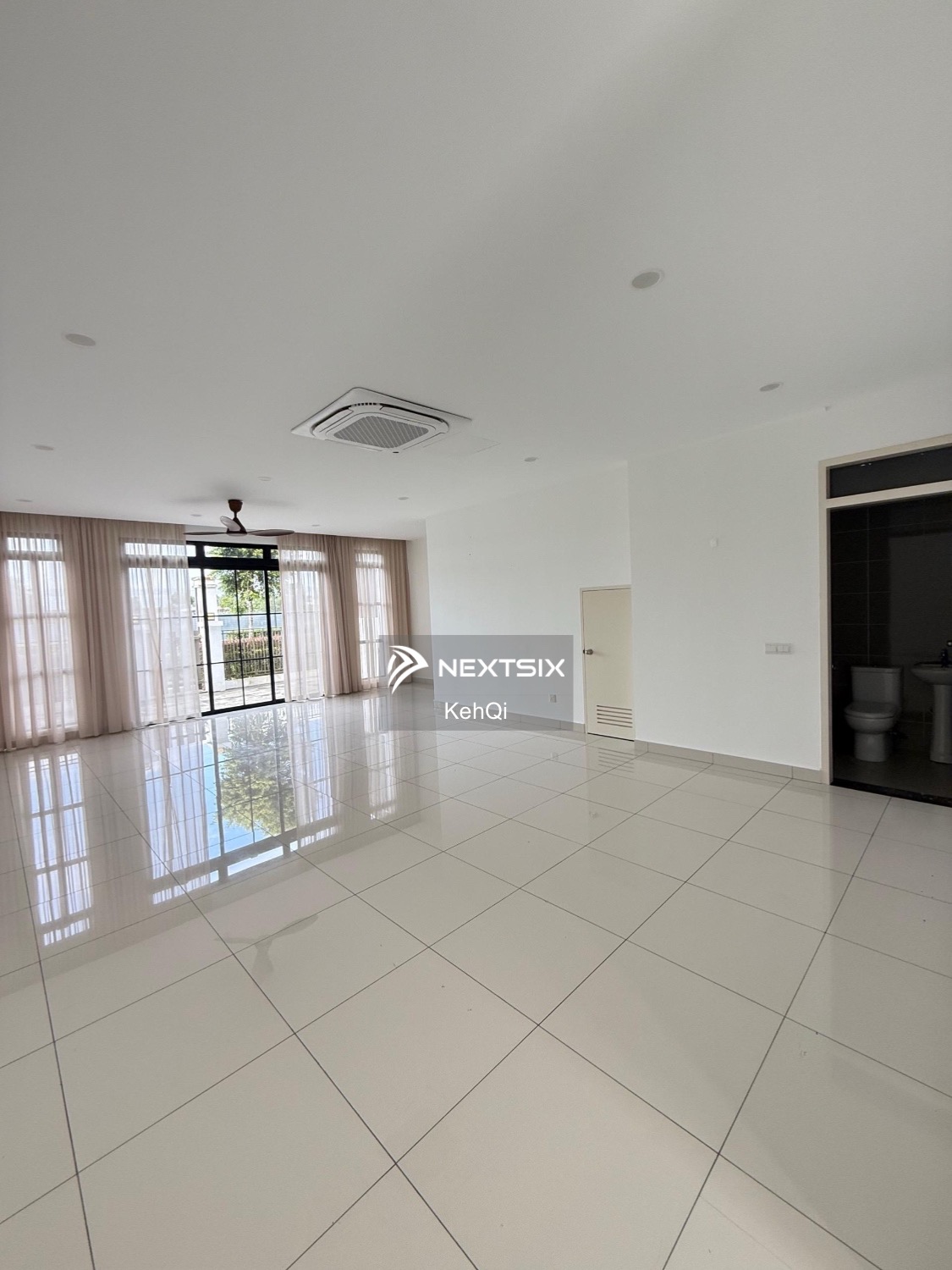 2-sty Superlink House For Sale in Setia Indah Johor - Image 8