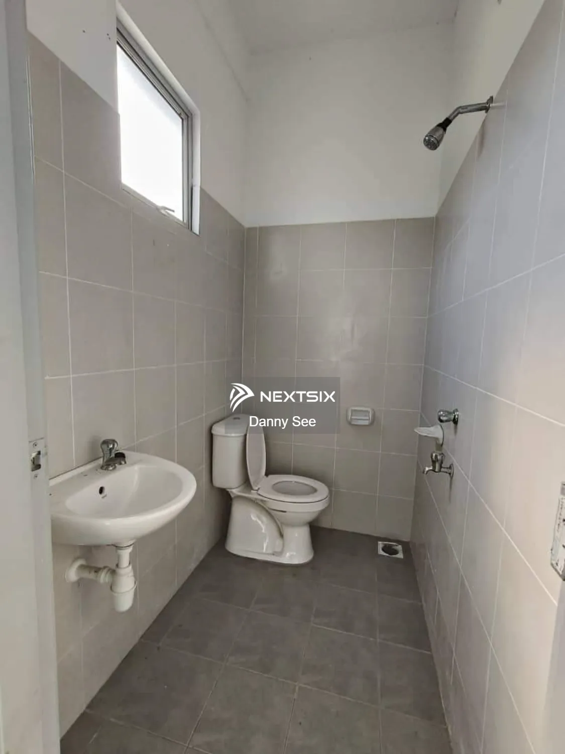 2-sty Terrace/Link House For Sale in Senai Johor - Image 7