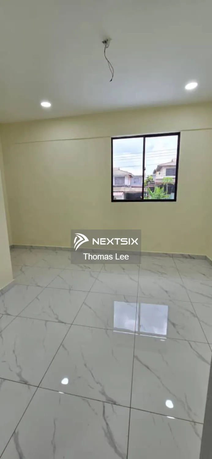 2-sty Terrace/Link House For Sale in Johor Bahru Johor - Image 5