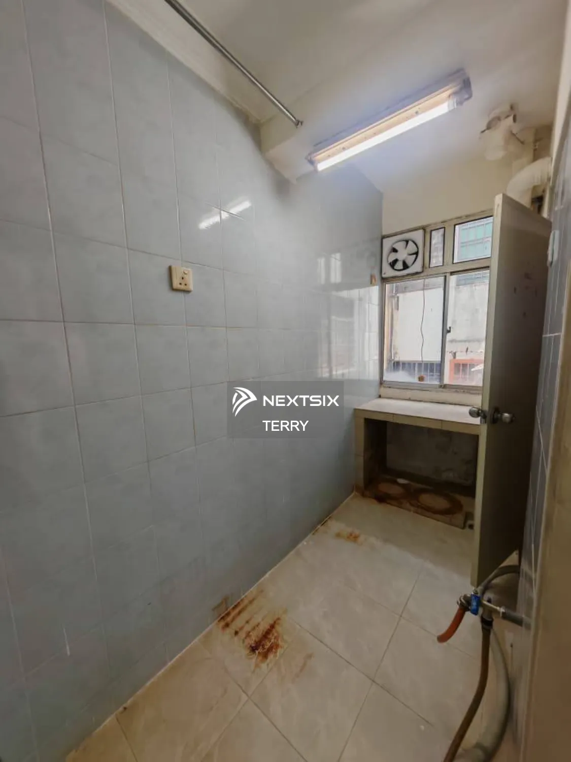 Shop For Sale in Tampoi Johor - Image 9