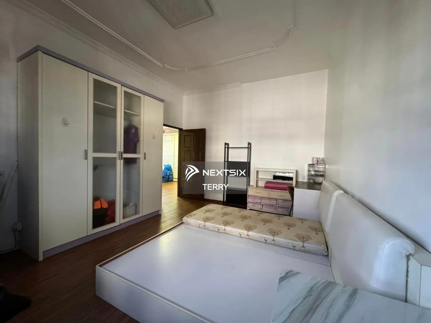 Semi-detached House For Sale in Johor Bahru Johor - Image 11