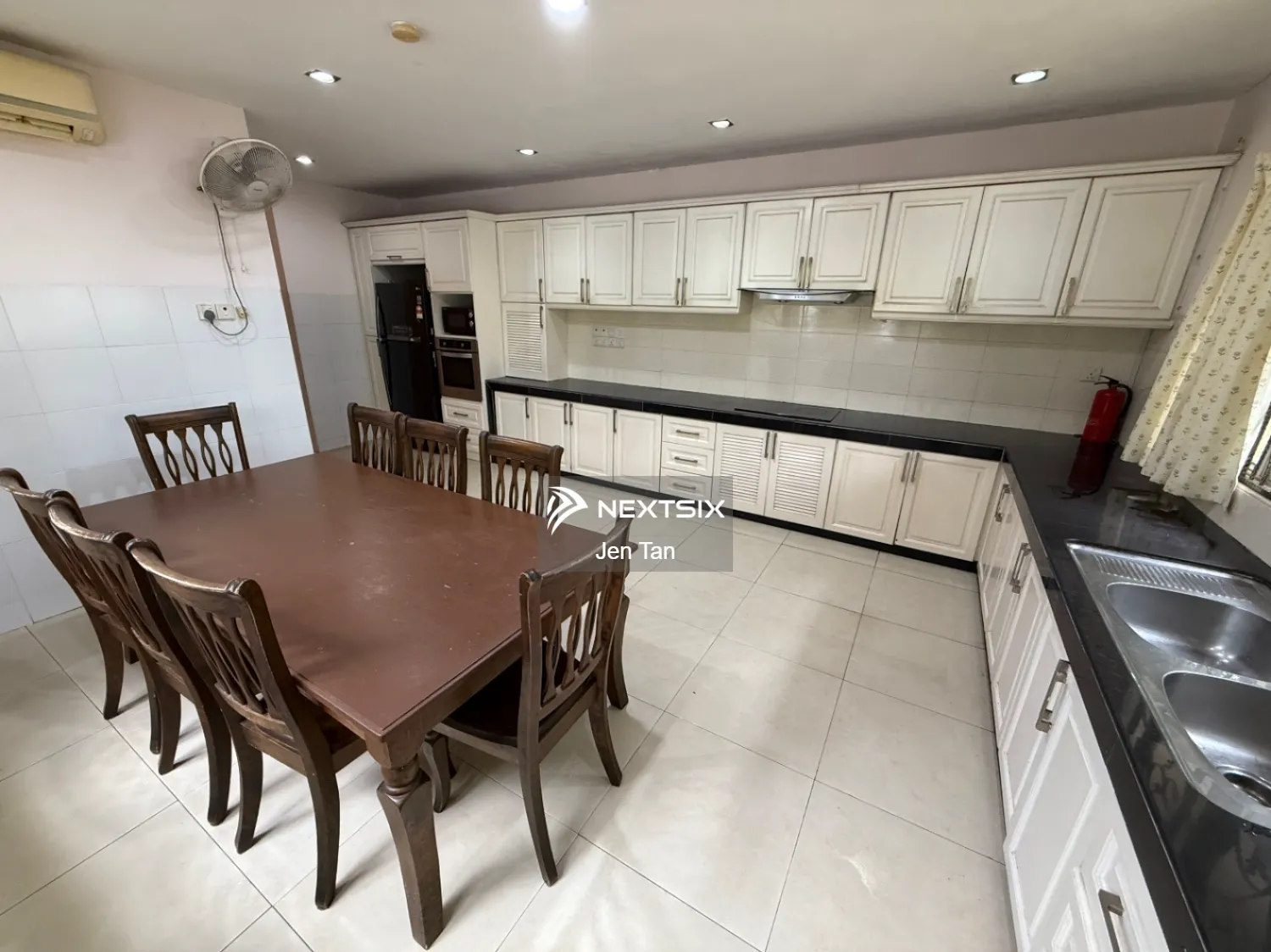 Semi-detached House For Rent in Kota Kemuning Selangor - Image 5