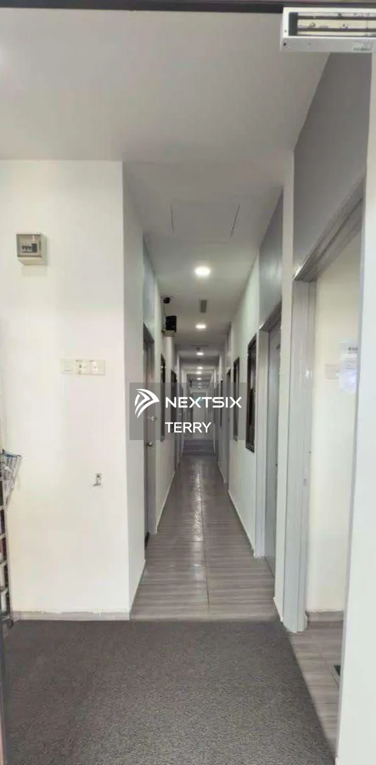 Semi-detached House For Sale in Johor Bahru Johor - Image 8