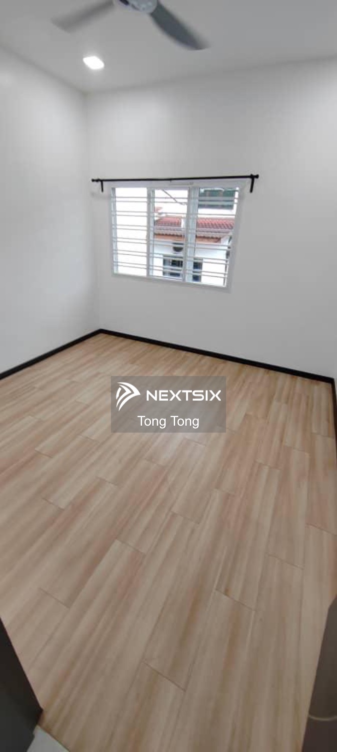 2-sty Terrace/Link House For Sale in Ulu Tiram Johor - Image 7