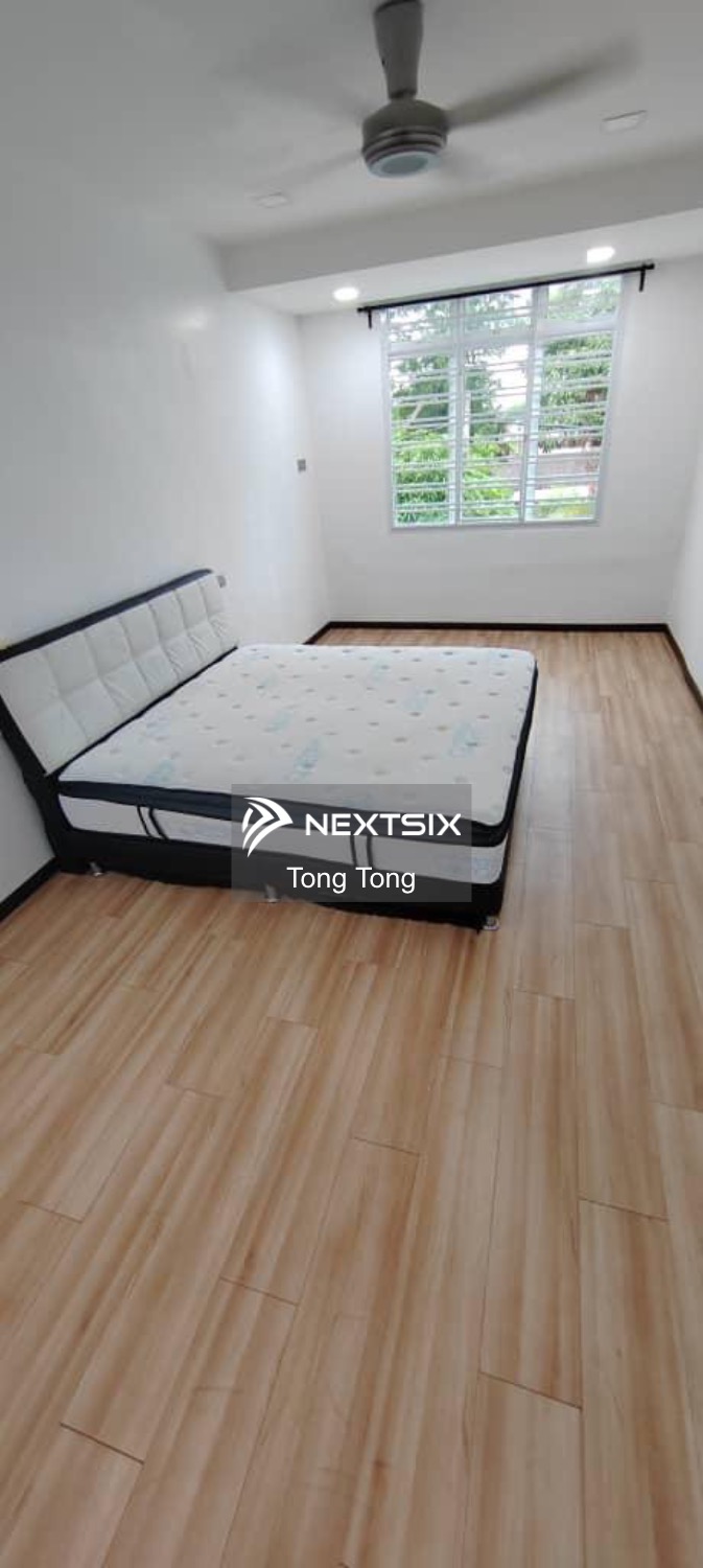 2-sty Terrace/Link House For Sale in Ulu Tiram Johor - Image 8