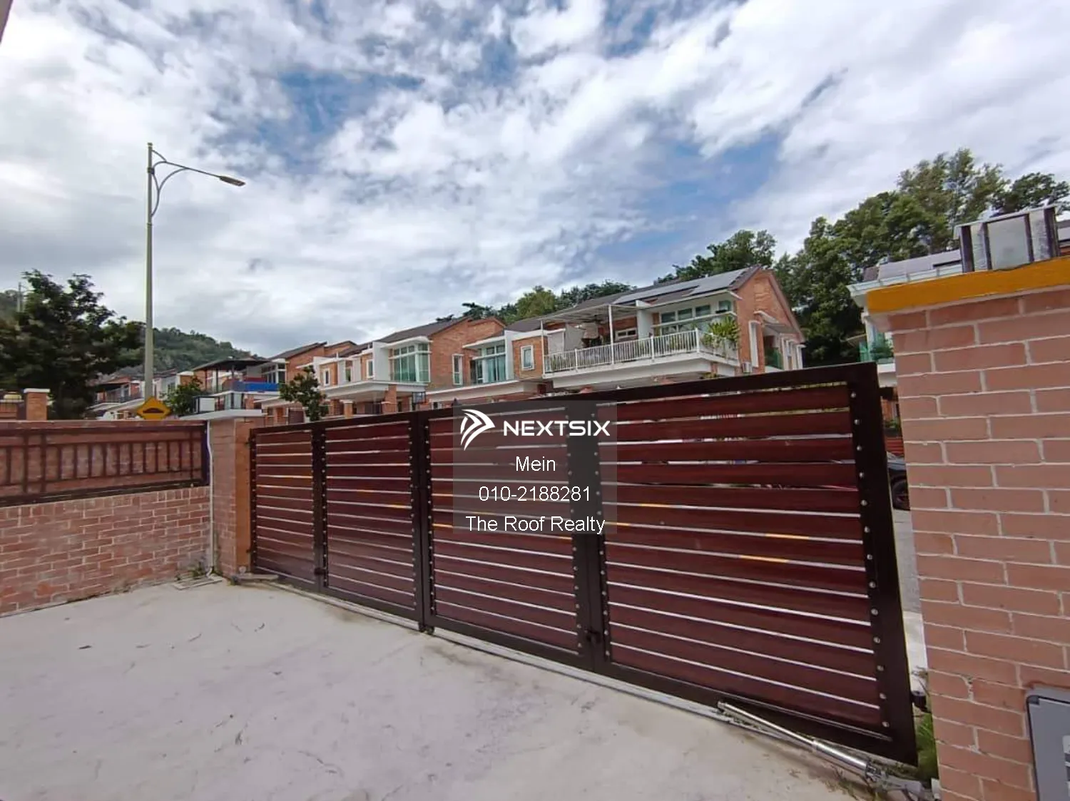 Semi-detached House For Rent in Kajang Selangor