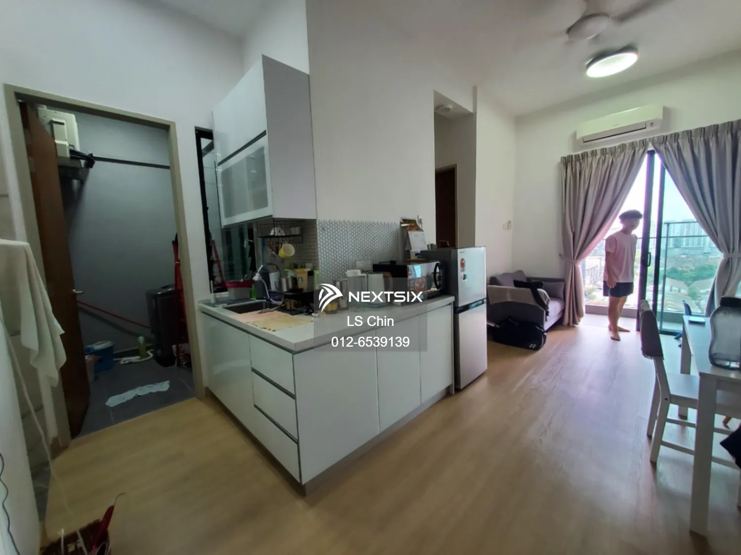 Serviced Residence For Sale in Subang Jaya Selangor