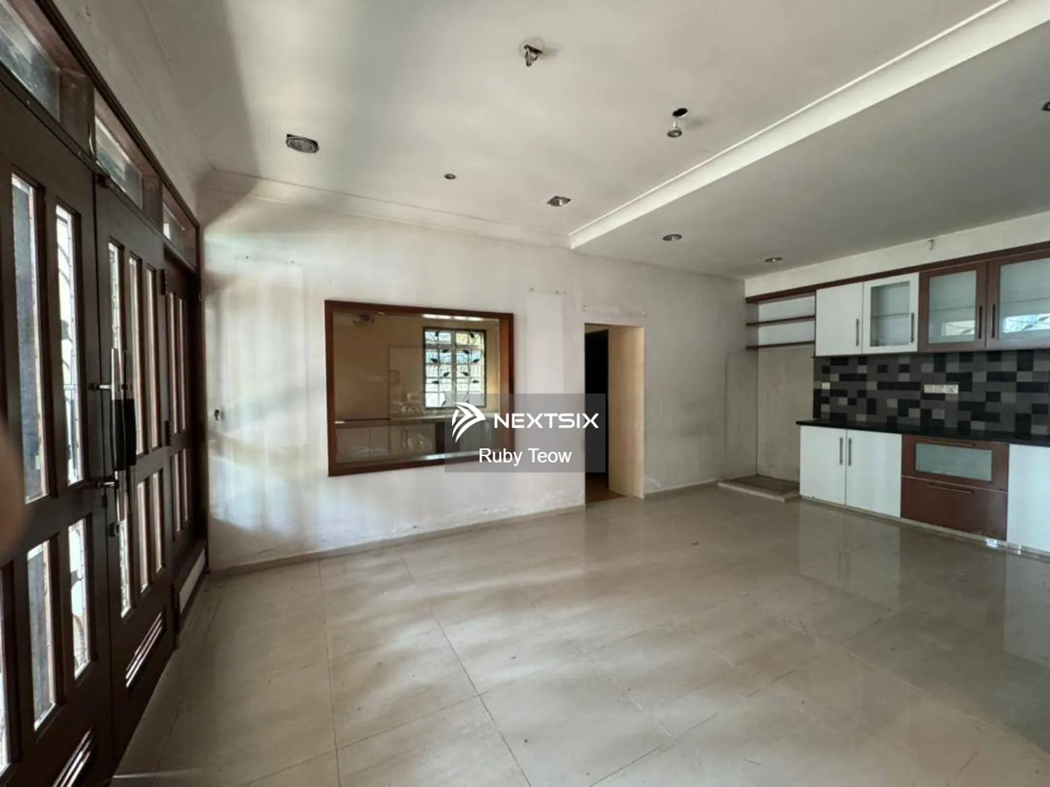 Commercial Semi-D For Rent in Tebrau Johor - Image 5