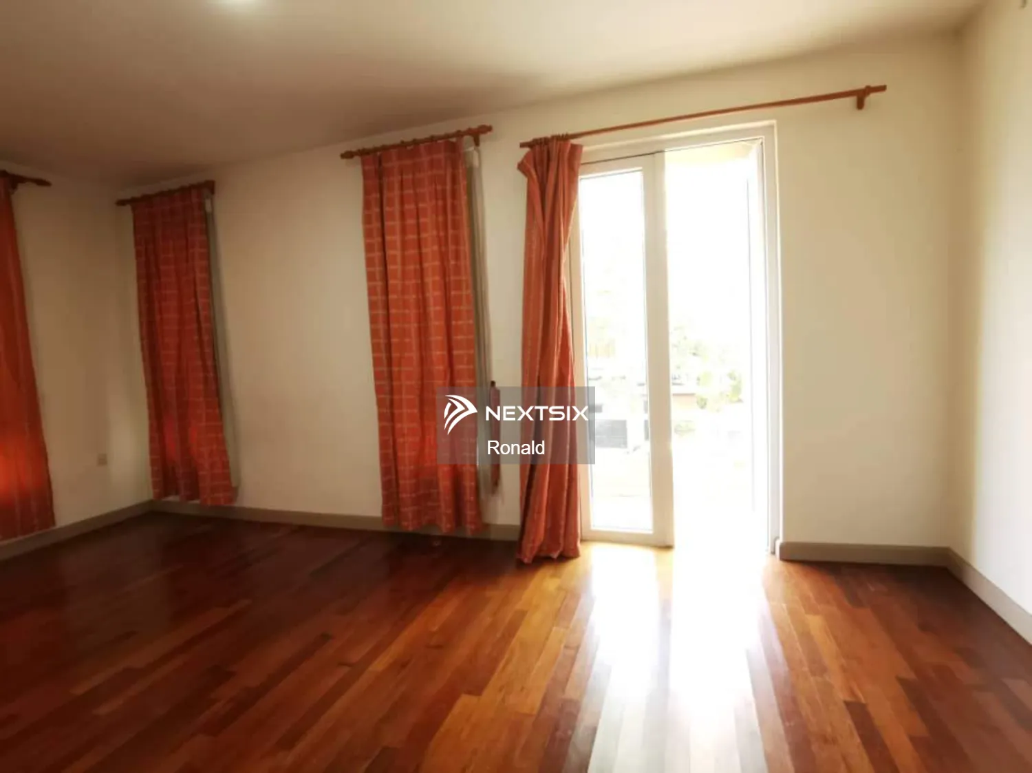 Semi-detached House For Sale in Petaling Jaya Selangor - Image 13