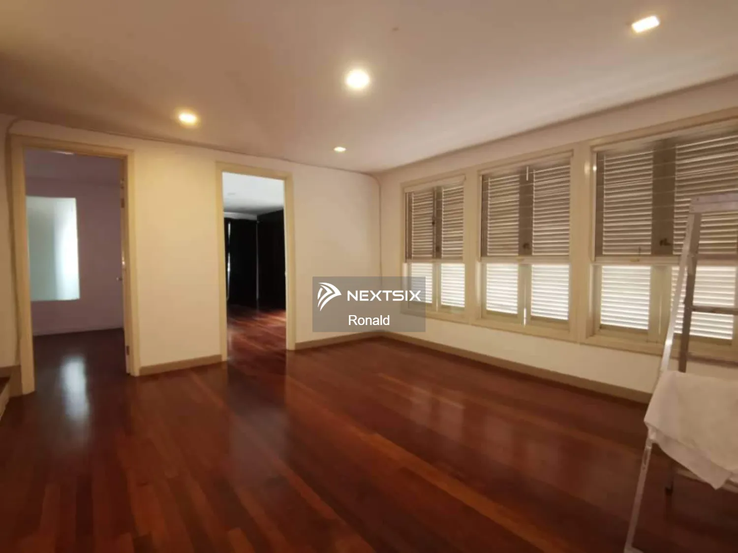 Semi-detached House For Sale in Petaling Jaya Selangor - Image 16