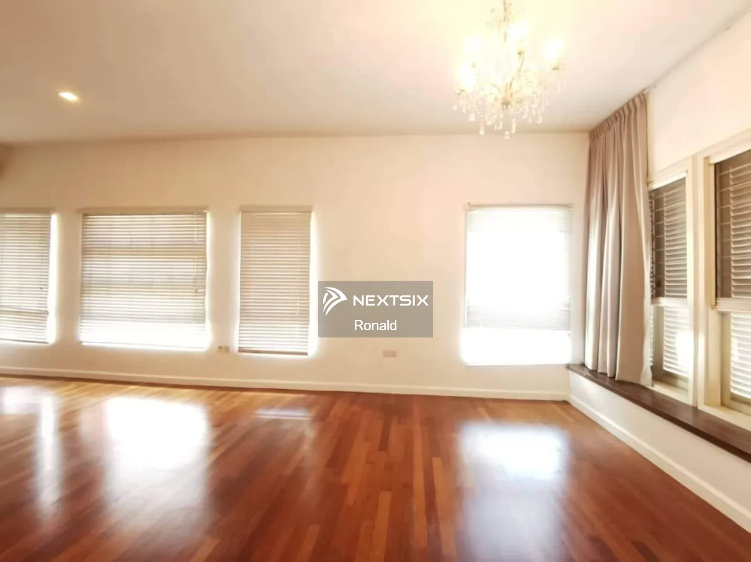 Semi-detached House For Sale in Petaling Jaya Selangor - Image 6