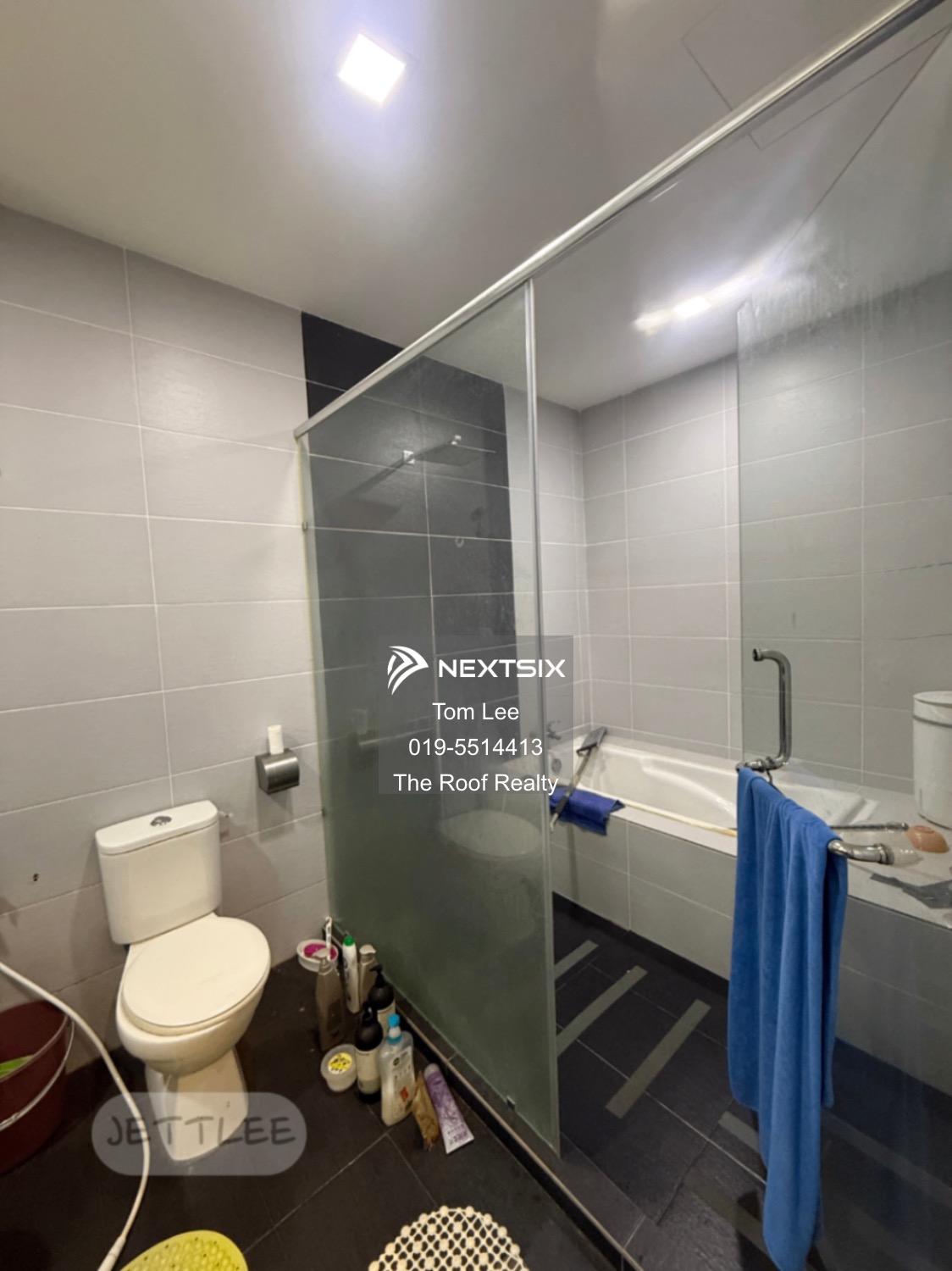 Semi-detached House For Sale in Bandar Bukit Tinggi Selangor - Image 11