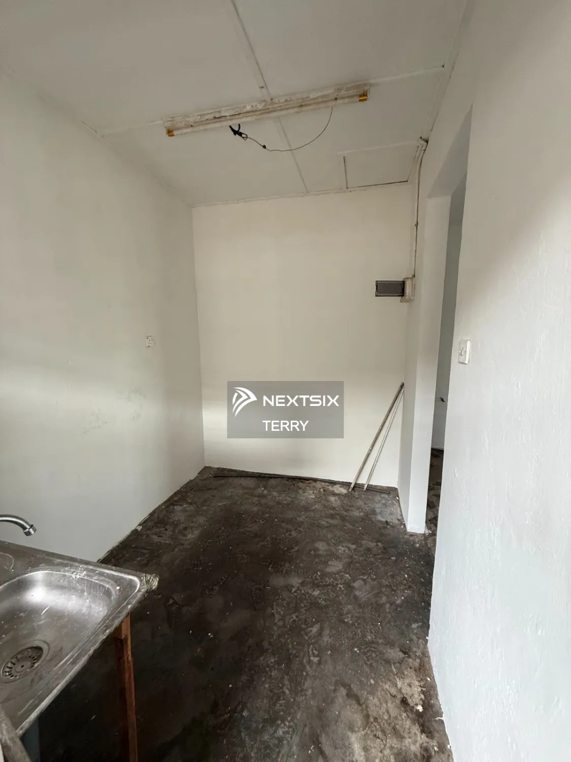 Flat For Sale in Ulu Tiram Johor - Image 5