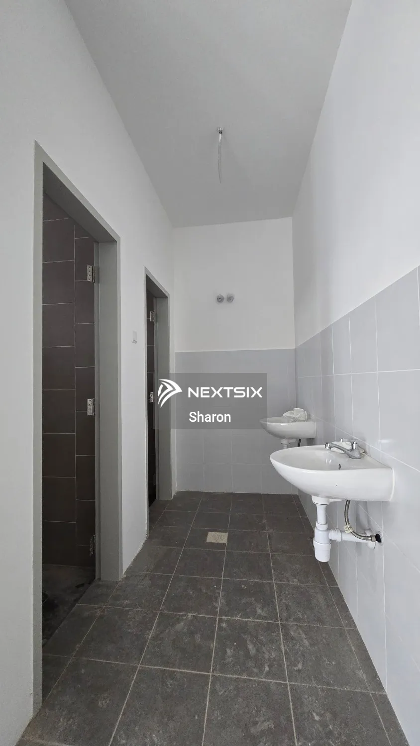 Office For Rent in Semenyih Selangor - Image 16