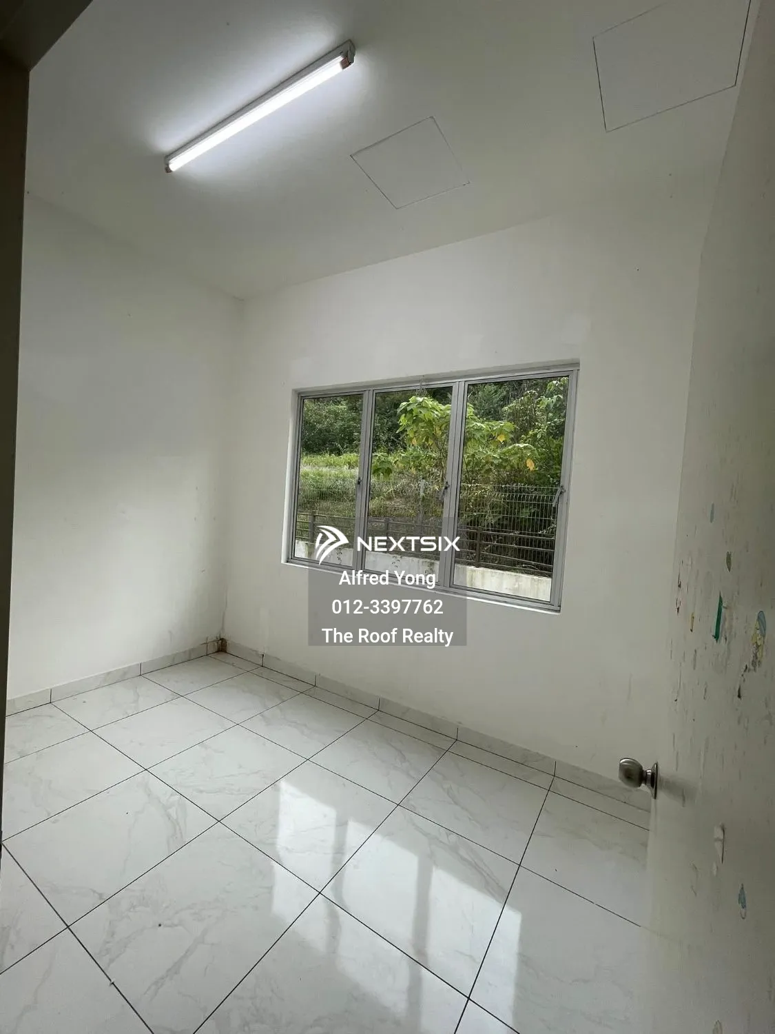 Semi-detached House For Sale in Lukut Negeri Sembilan - Image 5