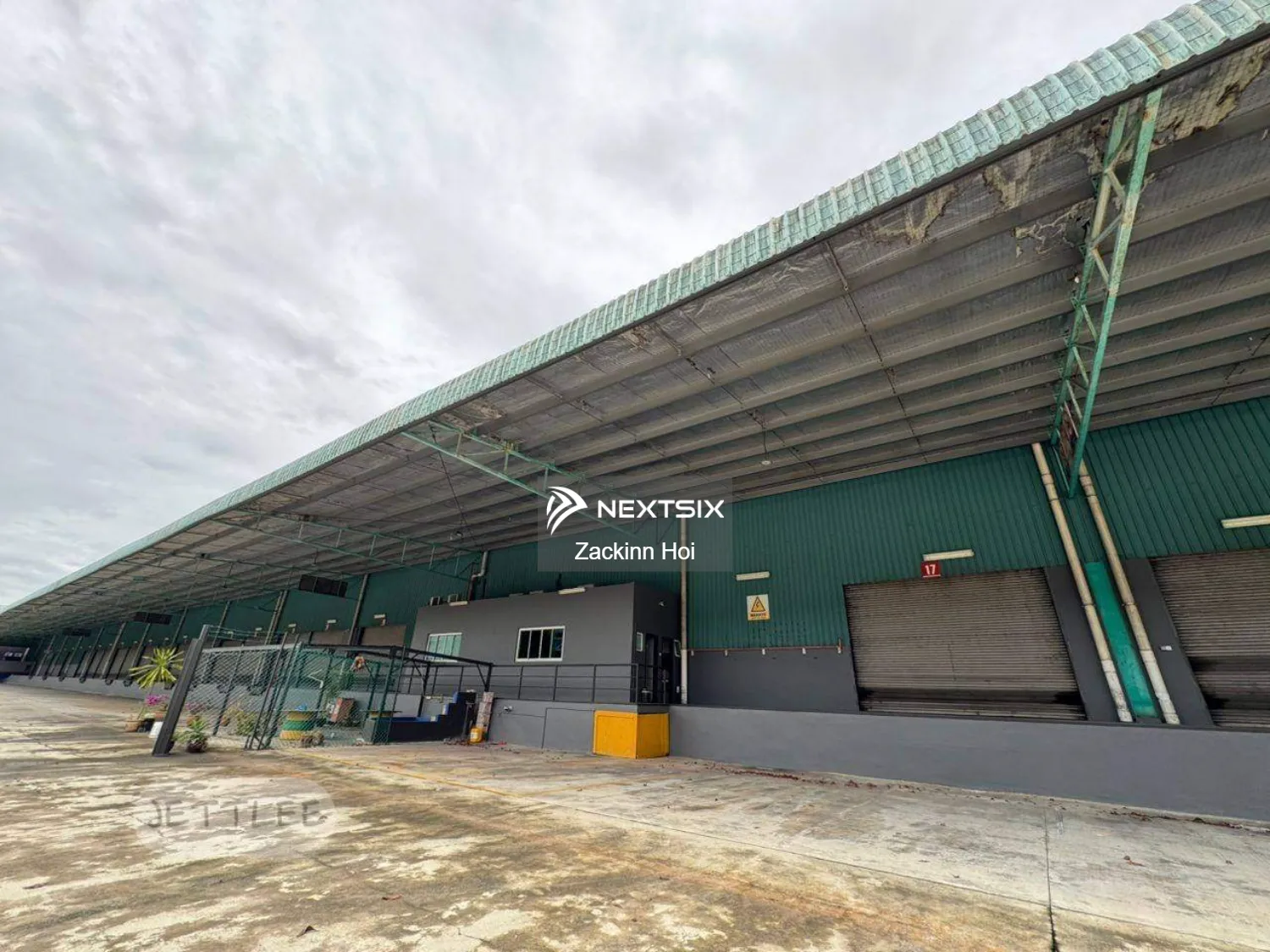 Warehouse For Sale in Bukit Jelutong Selangor