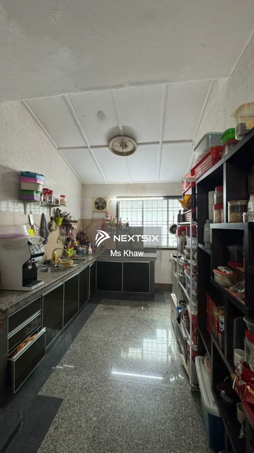 1.5-sty Terrace/Link House For Sale in Johor Bahru Johor - Image 5