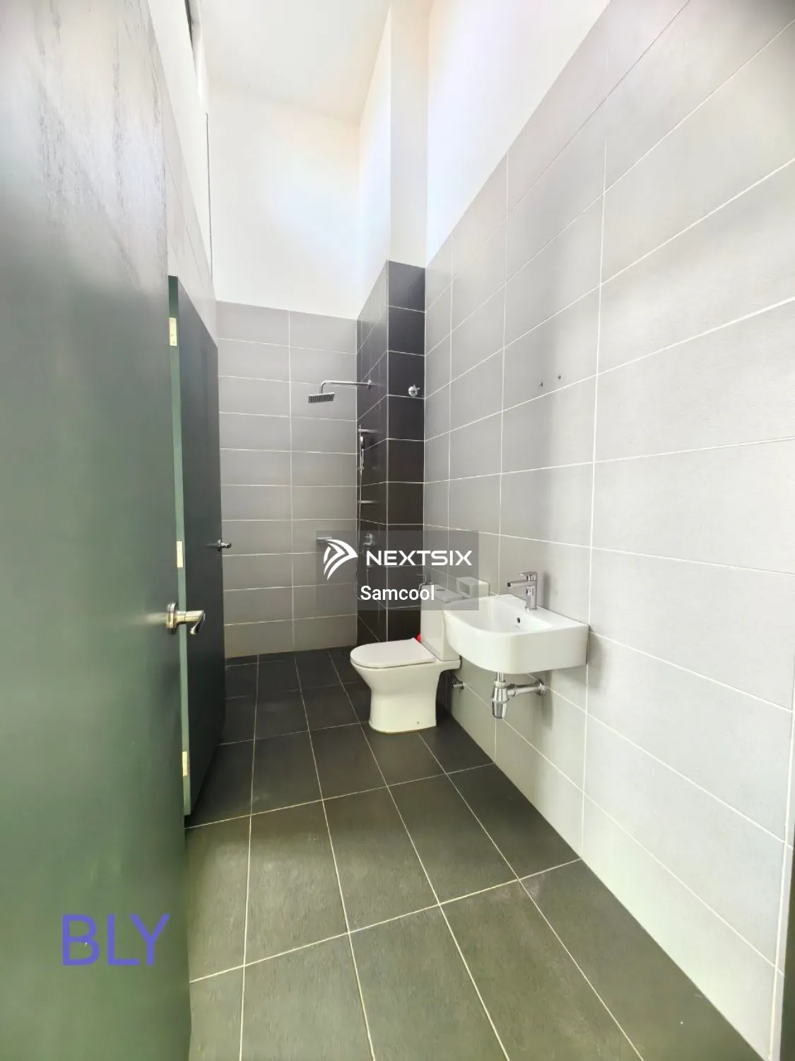 Semi-detached House For Rent in Klang Selangor - Image 8