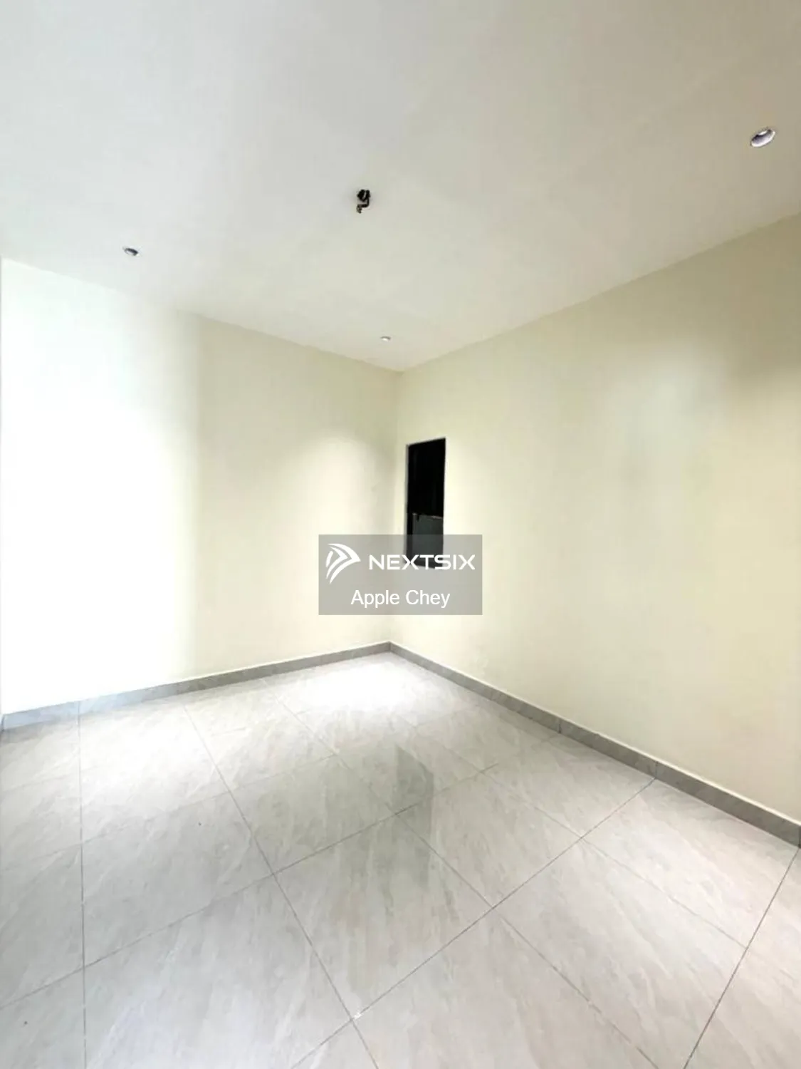 Semi-detached House For Sale in Permas Jaya Johor - Image 12