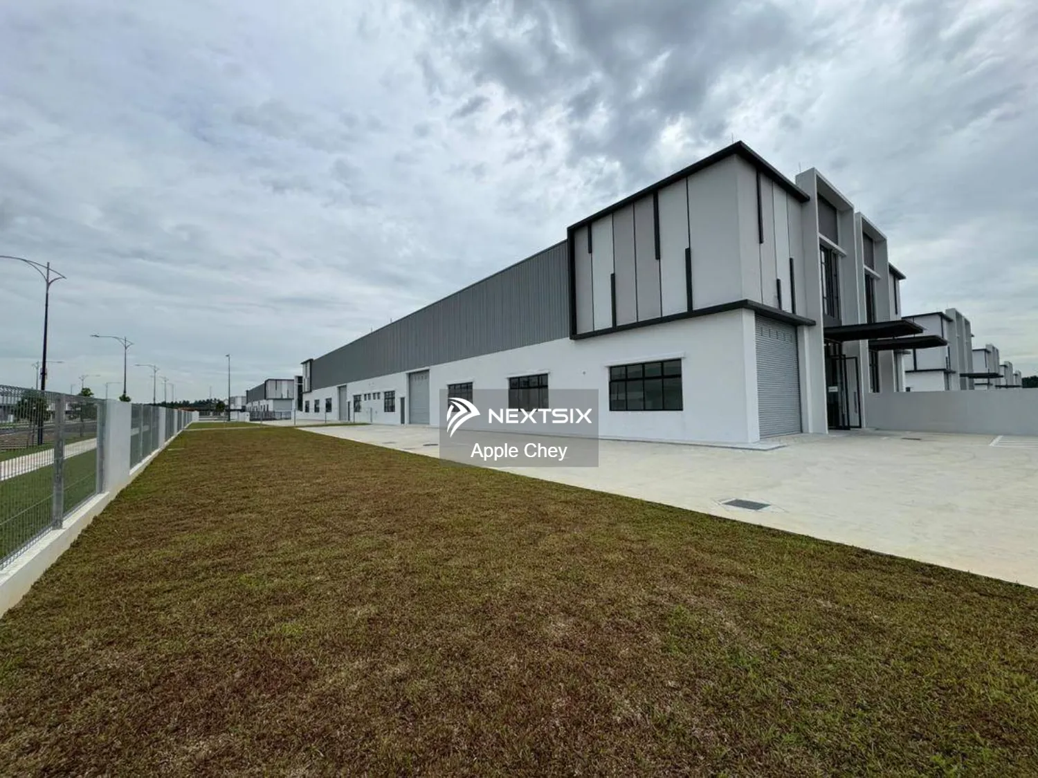 Semi-D Factory For Rent in Setia Tropika Johor