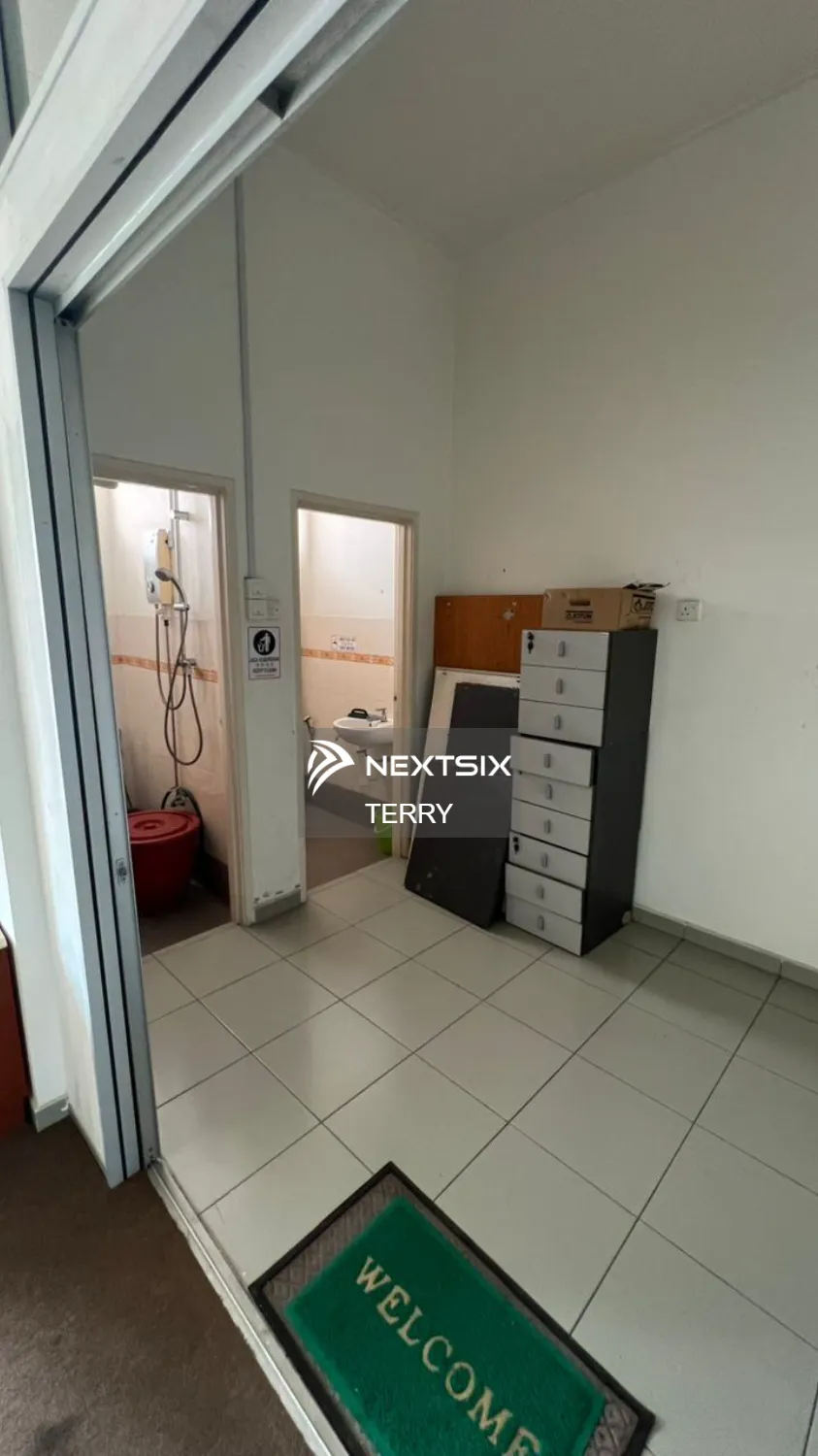 Shop For Sale in Perling Johor - Image 9