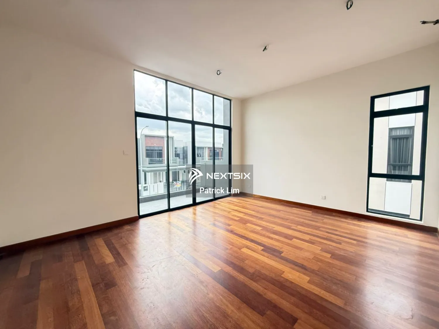 Semi-detached House For Sale in Johor Bahru Johor - Image 11