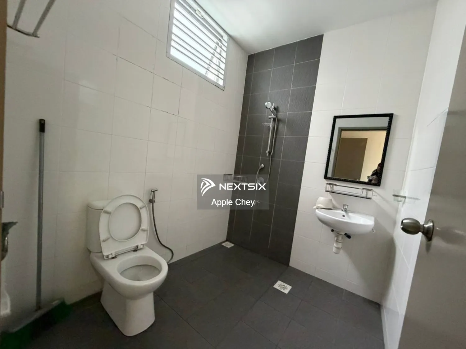 2-sty Superlink House For Rent in Tebrau Johor - Image 12