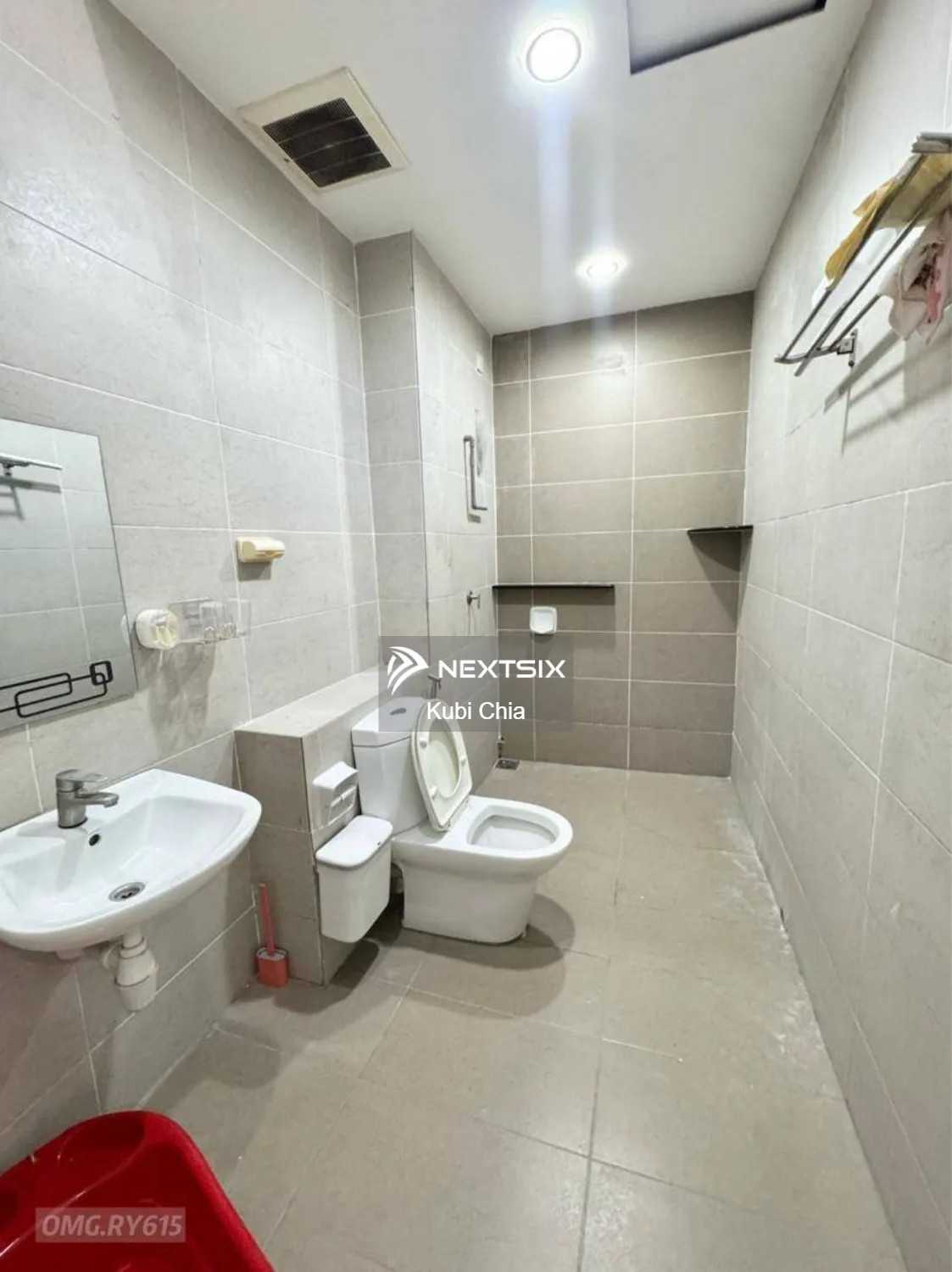 2-sty Terrace/Link House For Sale in Bandar Bukit Tinggi Selangor - Image 5