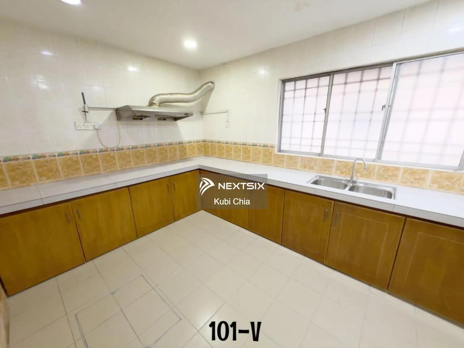 2-sty Terrace/Link House For Sale in Bandar Botanic Selangor - Image 2