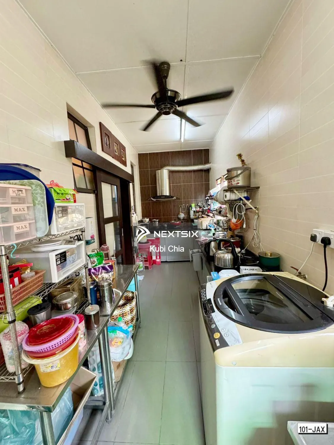 Semi-detached House For Sale in Bandar Bukit Tinggi Selangor - Image 9