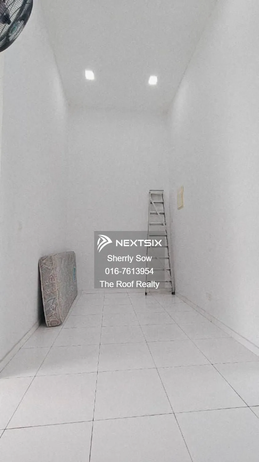 2-sty Terrace/Link House For Sale in Gelang Patah Johor - Image 8