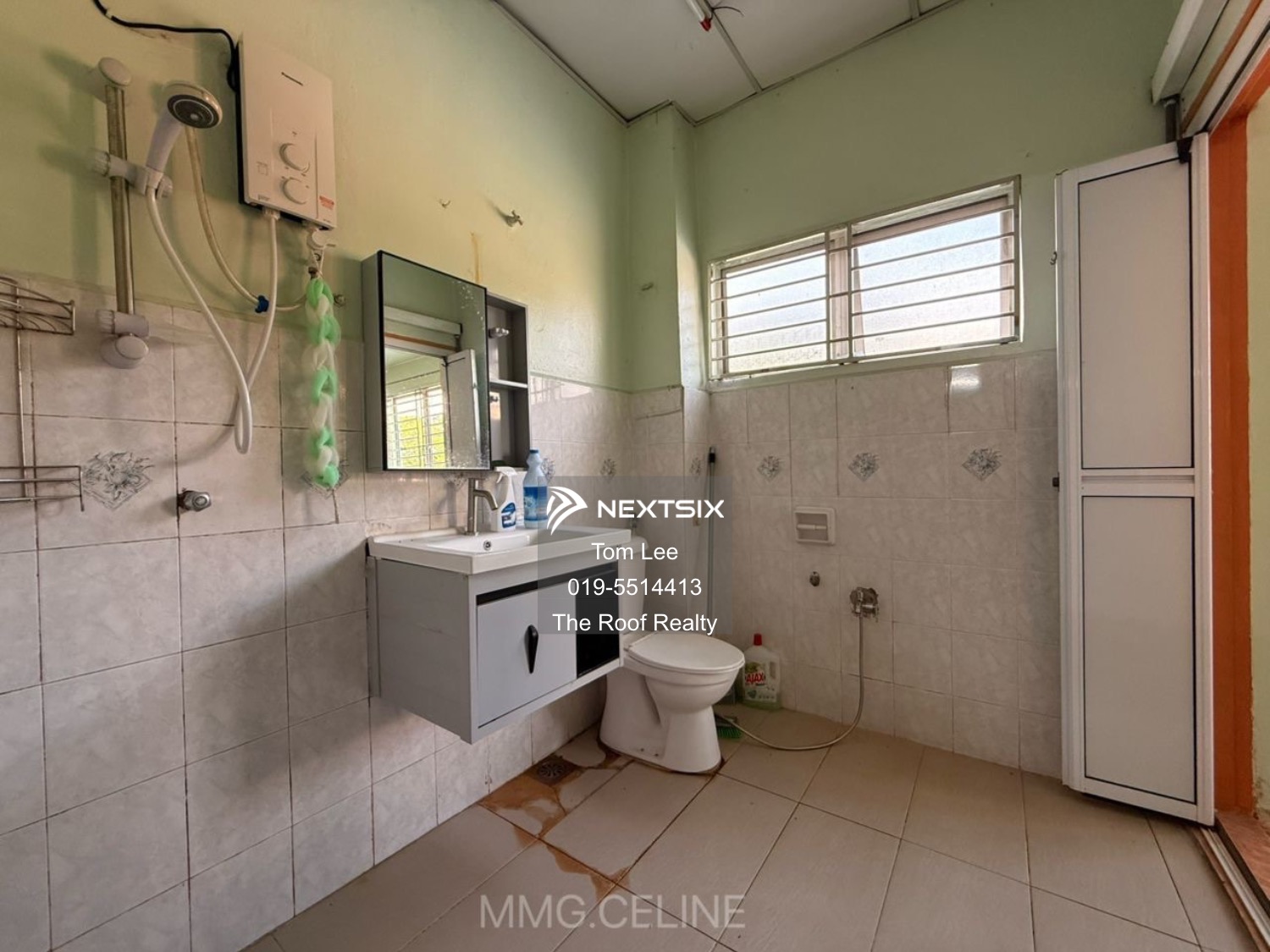 2-sty Terrace/Link House For Rent in Bandar Bukit Tinggi Selangor - Image 6