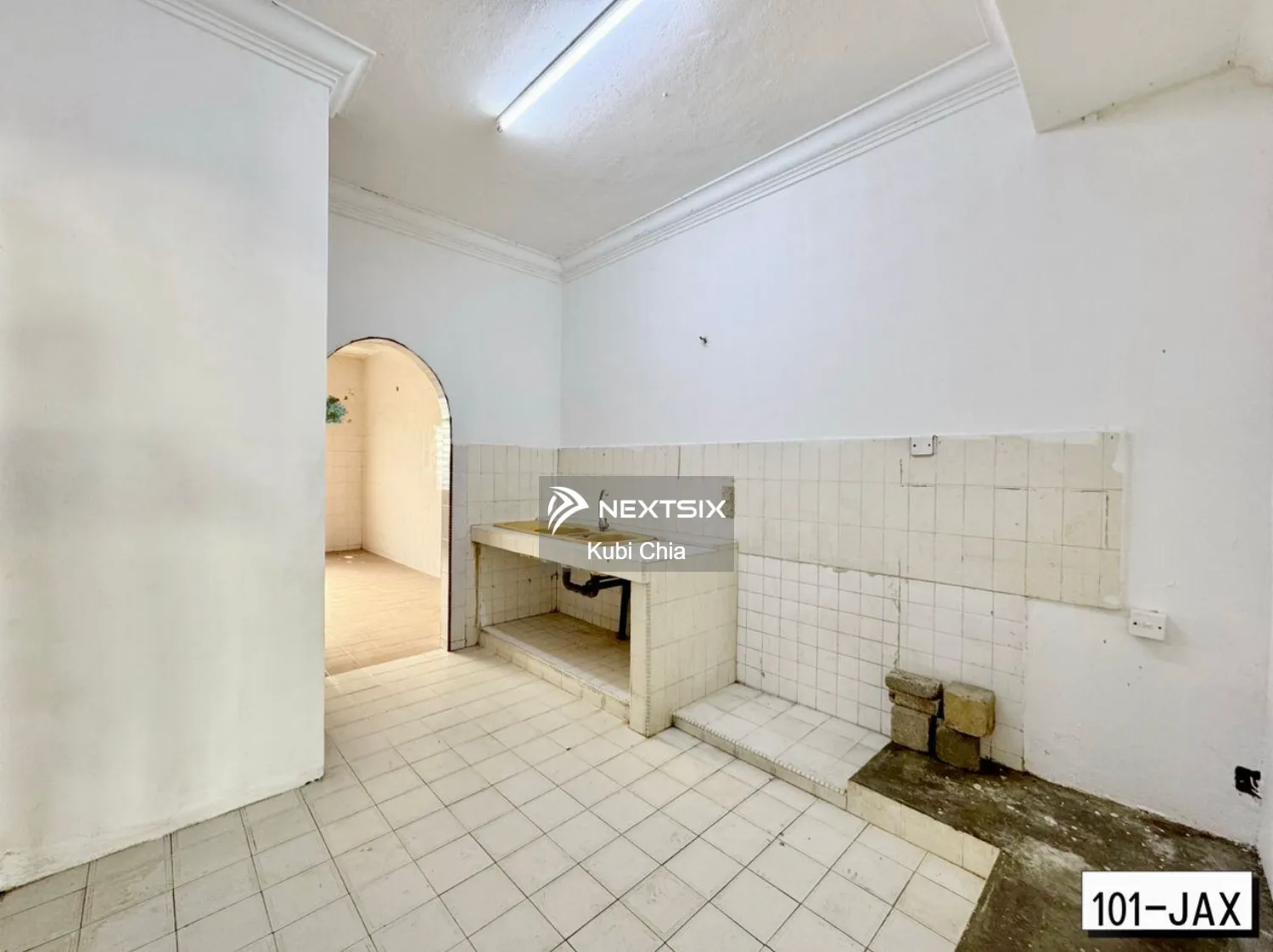 2-sty Terrace/Link House For Sale in Klang Selangor - Image 5