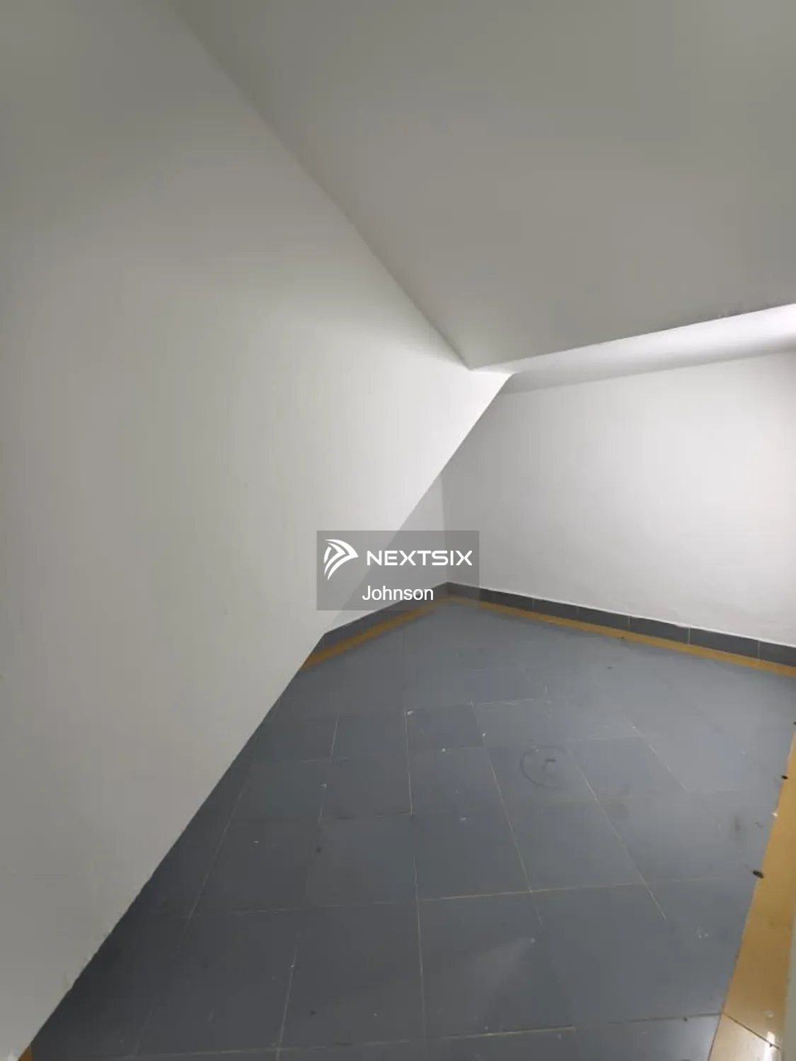 Semi-detached House For Rent in Johor Bahru Johor - Image 7