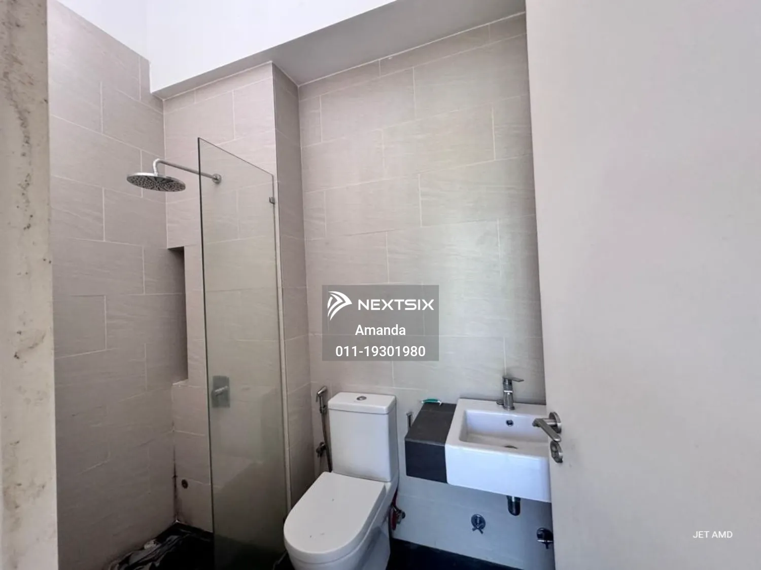 Semi-detached House For Rent in Setia Alam Selangor - Image 9