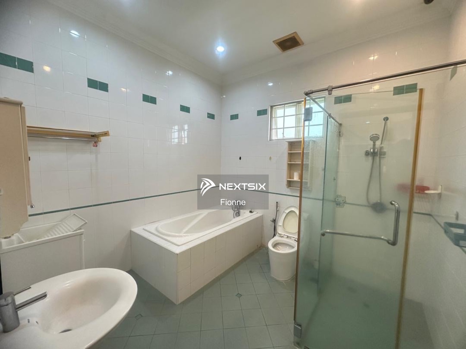 Bungalow For Sale in Gelugor Penang - Image 13