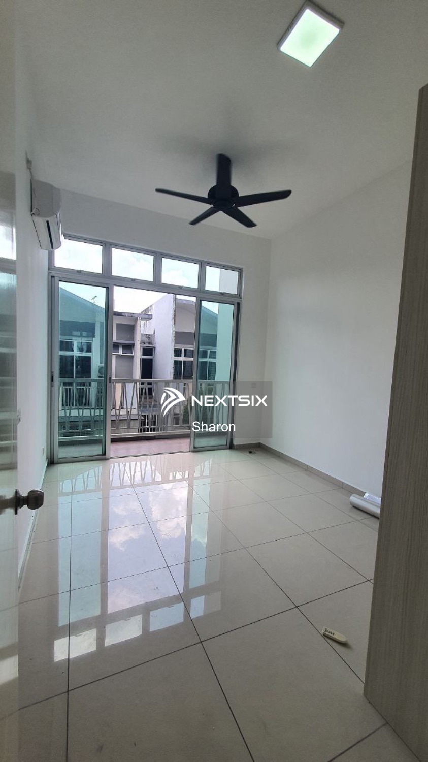 3-sty Terrace/Link House For Rent in Johor Bahru Johor - Image 3